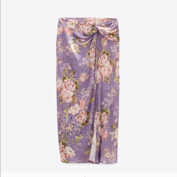 Zara Dresses & Skirts - Zara floral satin finish skit